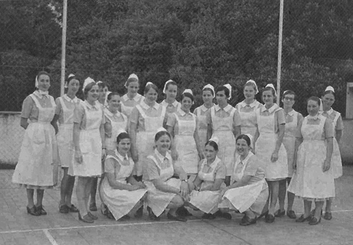 Formatura Escola de Enfermagem (1971)