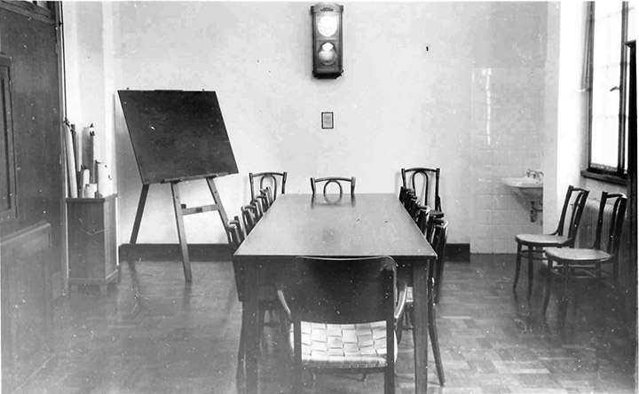 Sala dos professores da Escola de Enfermagem (1960)